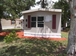 92 N Greenway Dr, Port Orange, FL 32127