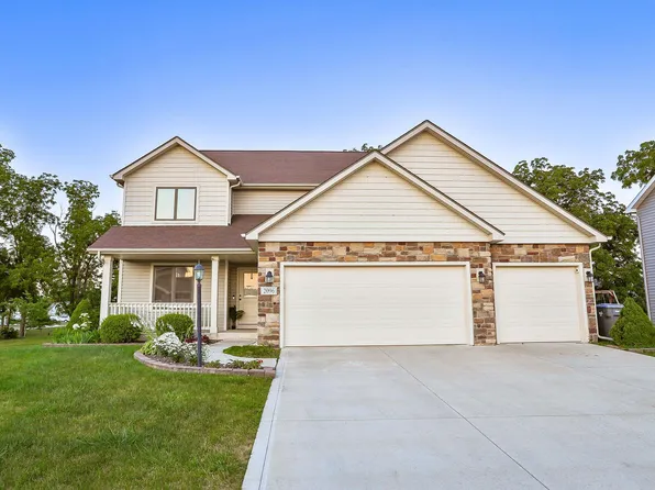 2096 Lindenwood Ave, Warsaw, IN 46580