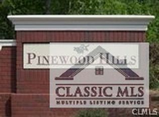 54 Pinewood Cir, Winterville, GA 30683