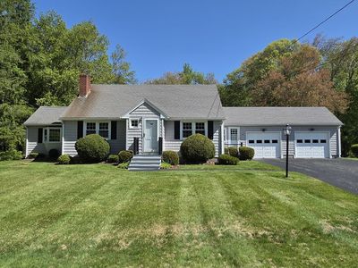 44 Lake Pkwy, Webster, MA, 01570