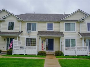 9940 Sunflower Pl, Johnston, IA 50131