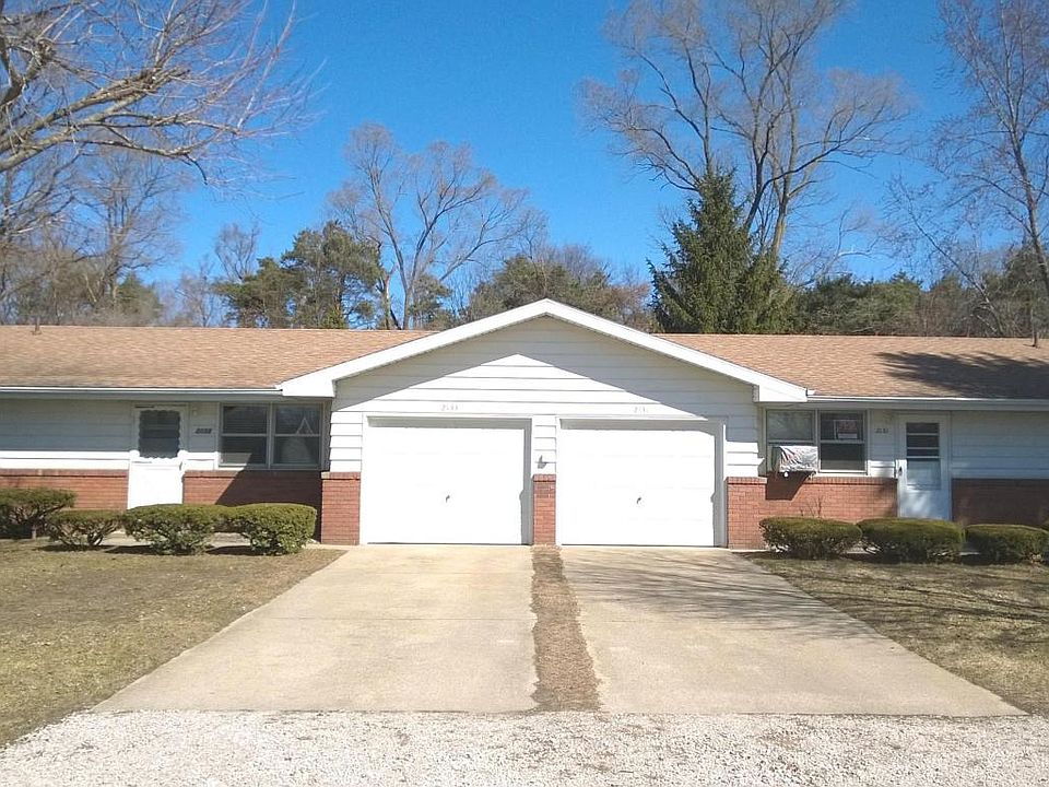 1st image of 2131 Velvet St