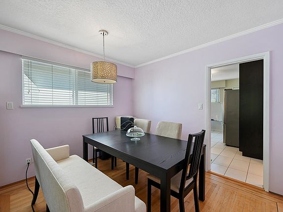 4th image of 2763 Rosemont Dr