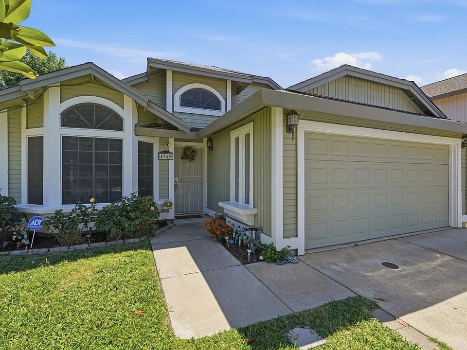 1st image of 4749 Winter Oak Way