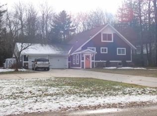 1971 S Lake Mitchell Dr, Cadillac, MI 49601