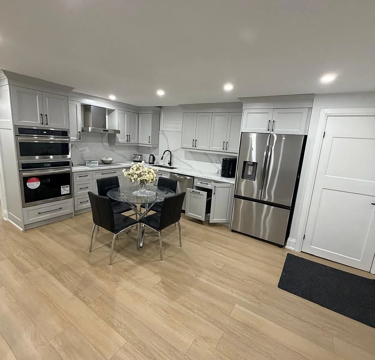 2 bed, $2,500 — Photo 3