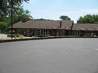 2nd image of 22 Jamaica Colony APT 6