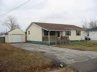 105 Lee Ln, Hopkinsville, KY 42240