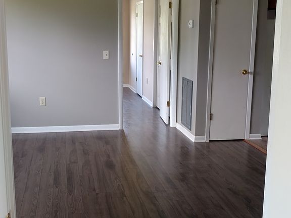 4th image of 136 Johnson Lake Dr