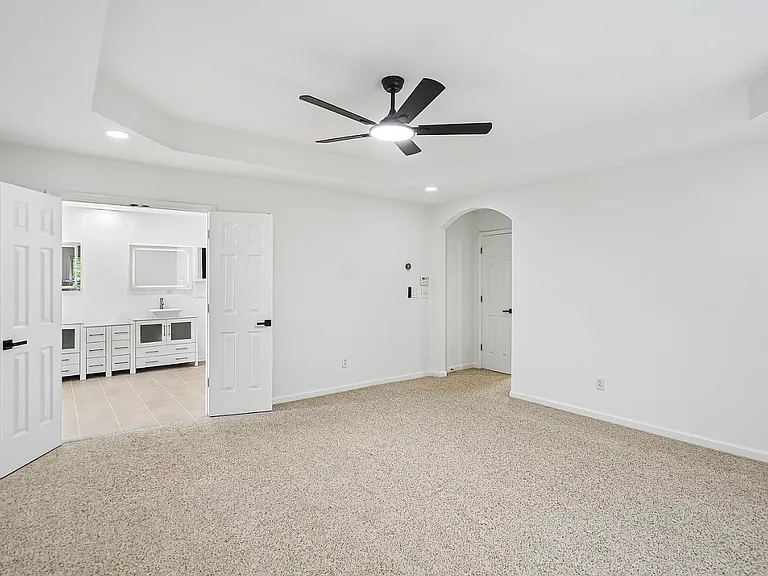 5157 Wellisford Ct #A — Photo 12