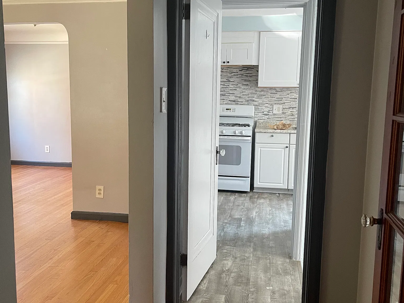 5 bed, 1865 sqft, $2,150 — Photo 4