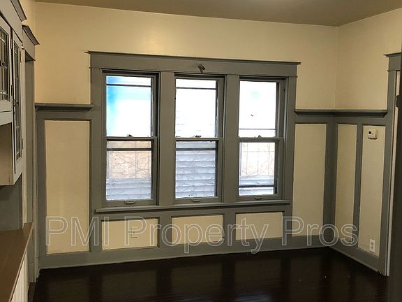 4th image of 2442 N 39th St