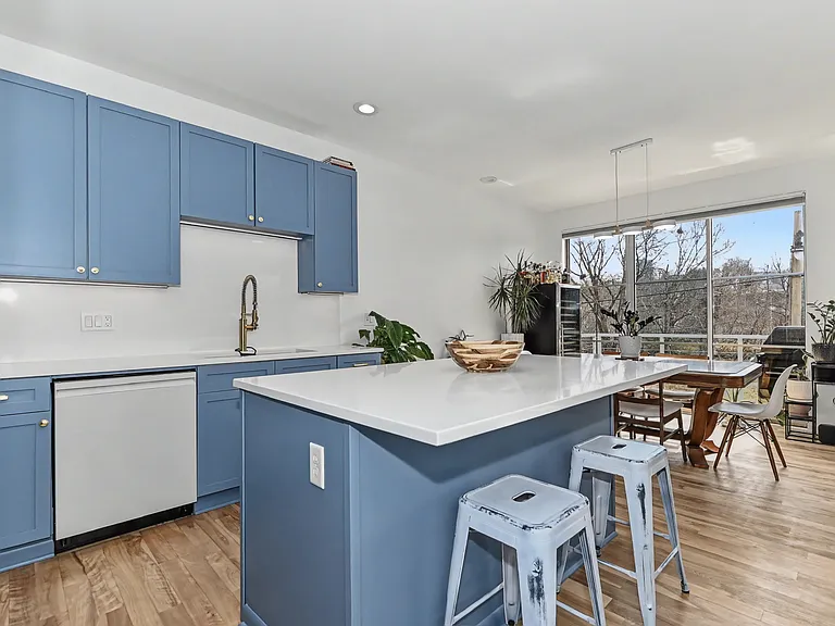 2175 N Riverboat Rd — Photo 11
