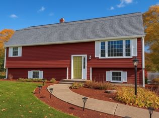 37 Elmwood St, Auburn, MA 01501