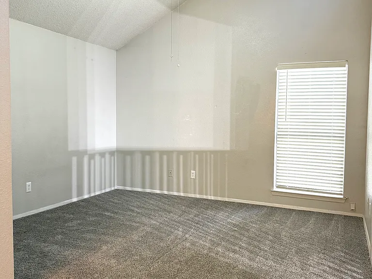 949 Creekside Dr #949 — Photo 10