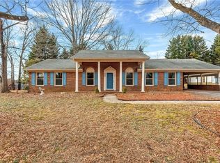 204 Forest Rd, North Wilkesboro, NC 28659