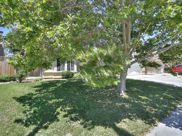 1st image of 970 Alder St