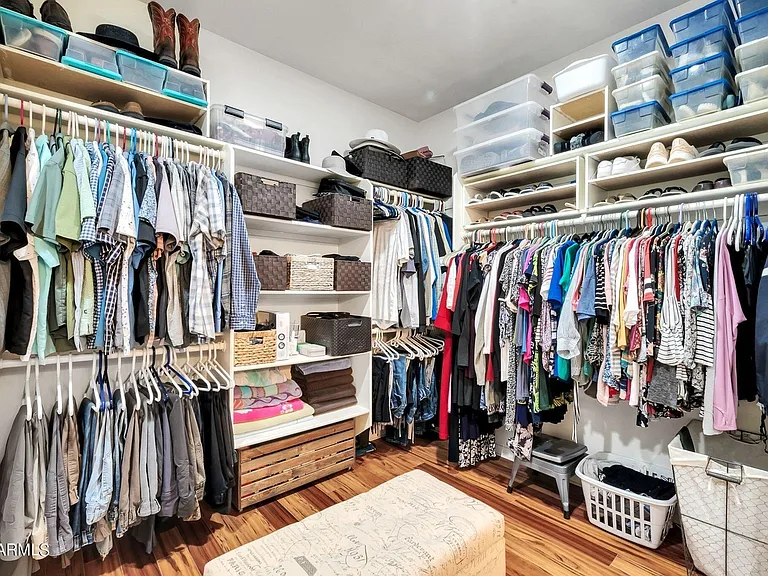 walk in master closet