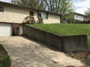 1205 Klemp St, Leavenworth, KS 66048