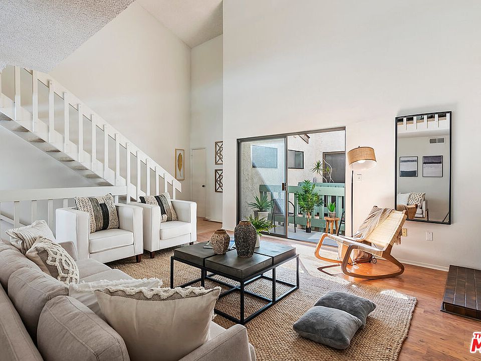 810 California Ave APT 2, Santa Monica, CA 90403 | Zillow