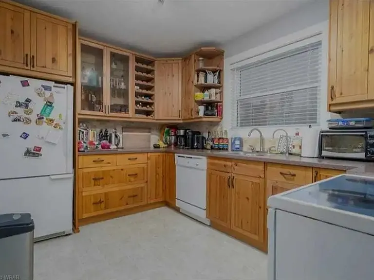 98 Brubacher St #2 — Photo 7