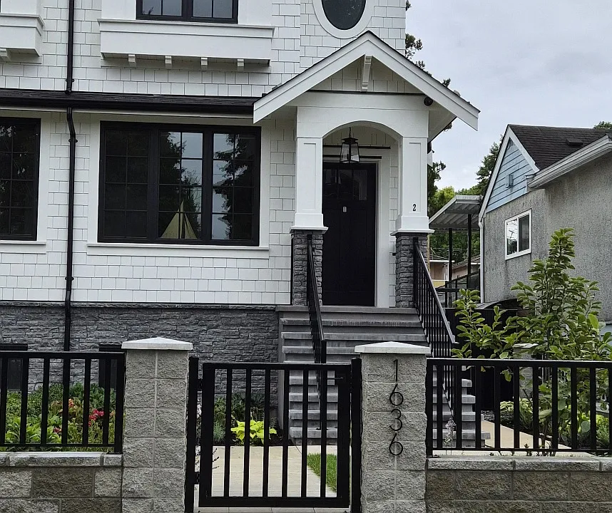 1636 E 29th Ave