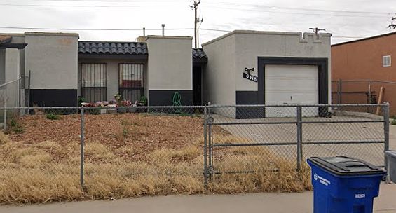 2nd image of 10418 Ashwood Dr #1