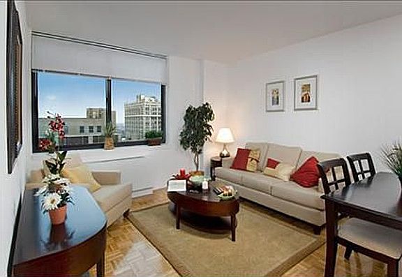 5th image of 75 Wall St APT 24L