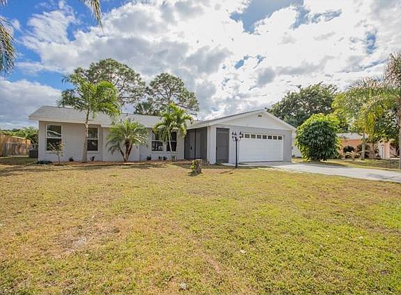 2nd image of 10209 Sandy Hollow Ln