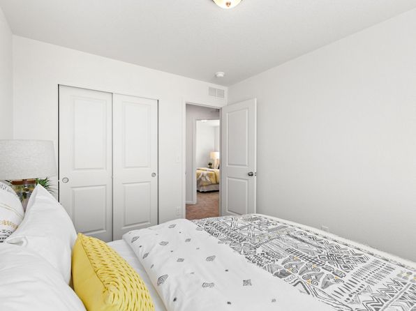 colorado-springs-colorado-447437127 picture