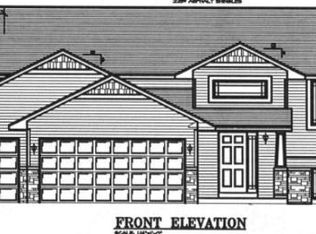 510 9th Avenue Ct NE, Isanti, MN 55040