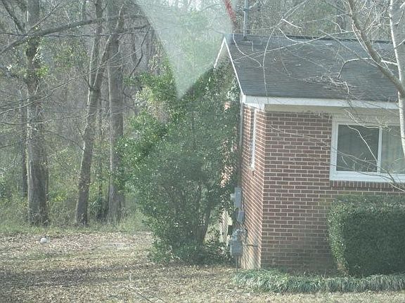 3rd image of 2104 Ollie Dr