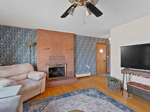 3rd image of 13502 E Rich Ave