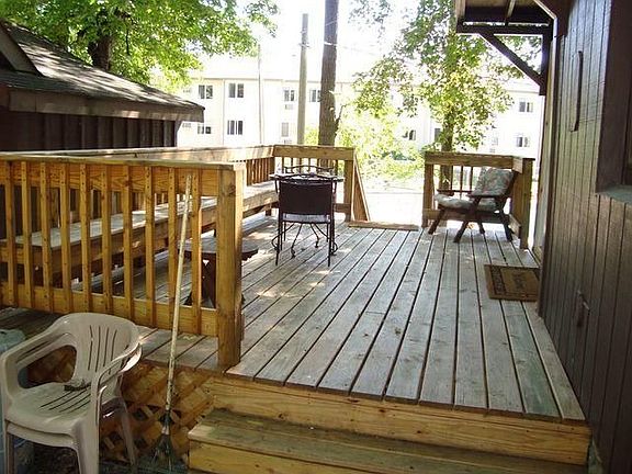 Private Deck 
