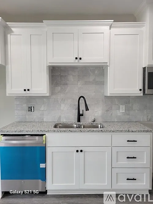 112 Coralee Ln — Photo 4