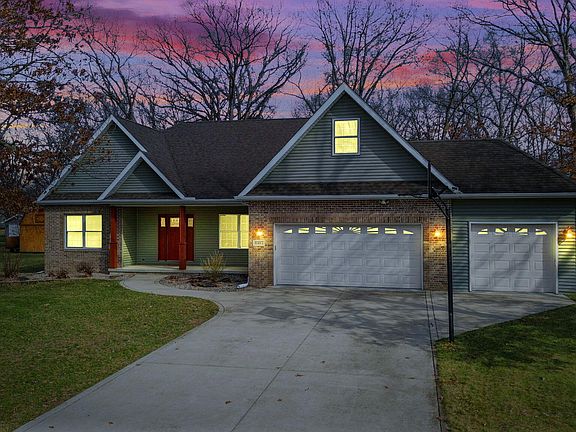 2nd image of 10485 Mattie Ln