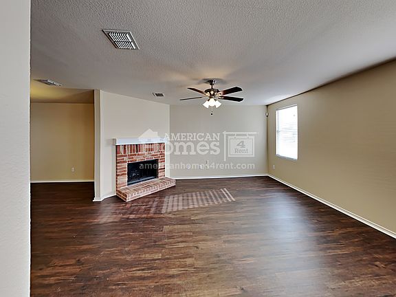 4th image of 8440 Cotton Valley Ln