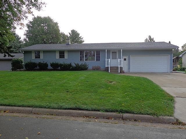 1st image of 231 S Woodland Dr