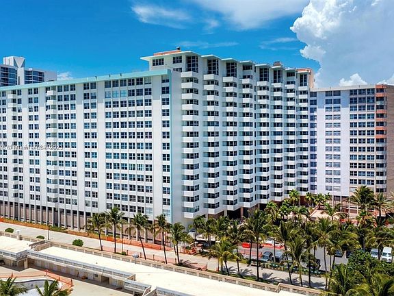 4th image of 2899 Collins Ave APT 1523