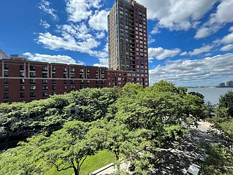 Rented by Sotheby's International Realty