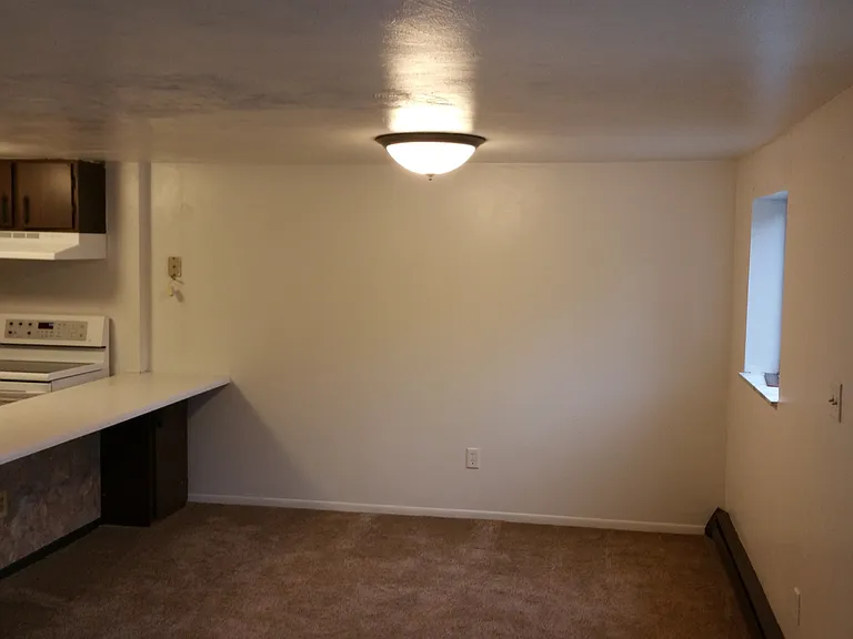 Hampshire Estates Apartments and Self Storage — Photo 44