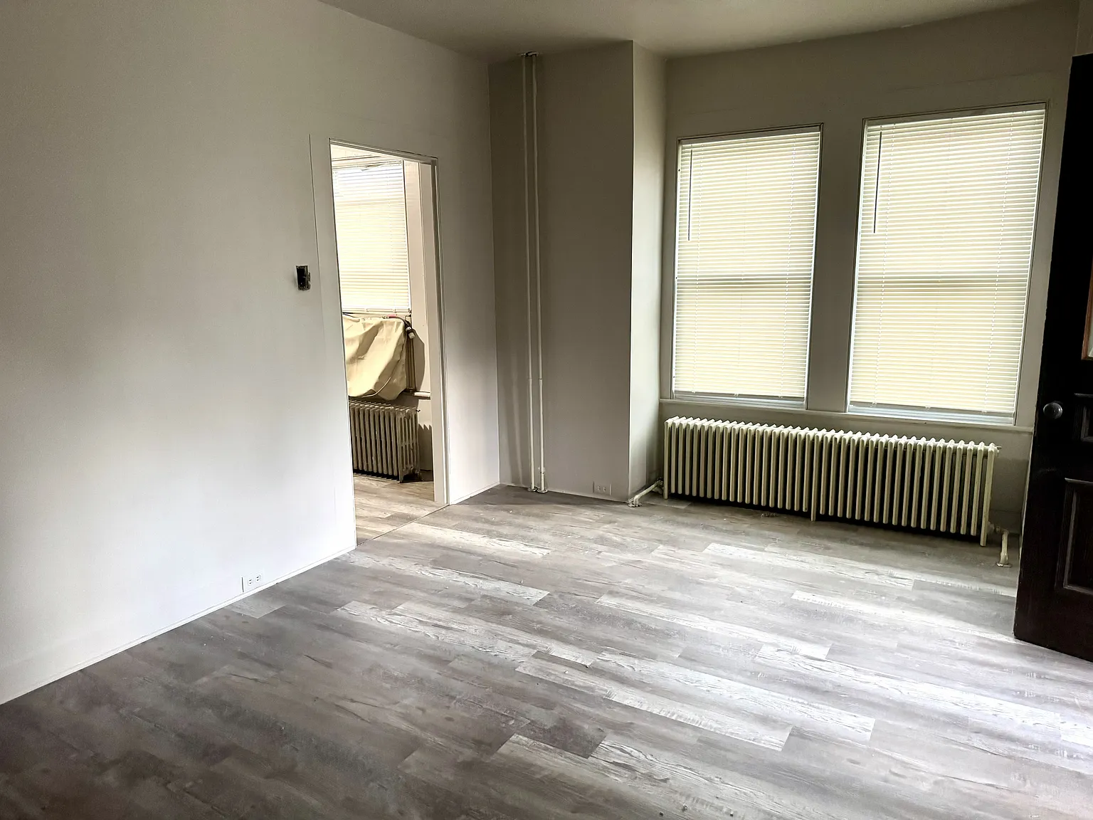 4 bed, 1360 sqft, $2,700 — Photo 4
