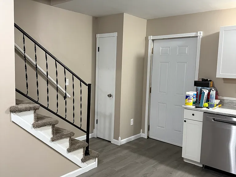 19 Maple Ave — Photo 8