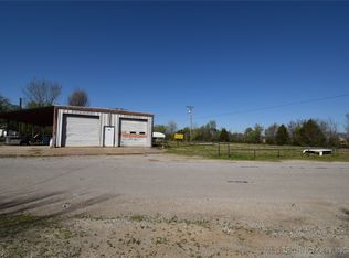 135 N Main St, Vinita, OK 74301