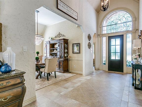 3rd image of 7904 Citadel Ct