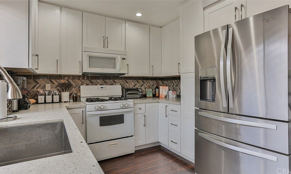 1st image of 2862 N Cottonwood St Unit 12