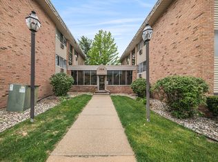 756 W Kilgore Rd APT 304, Kalamazoo, MI 49008
