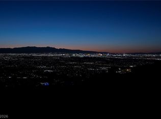 523 Rock Peak Dr, Henderson, NV 89012