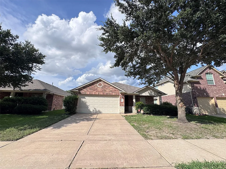 25210 Ginger Ranch Dr