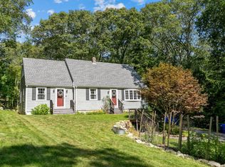 50 Hoxsie Rd, Richmond, RI 02892
